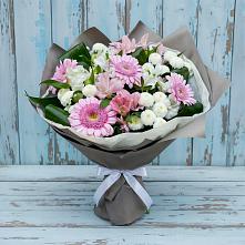 Букет цветов из:  Герберы, Альстромерии и Хризантемы в Новичихе
