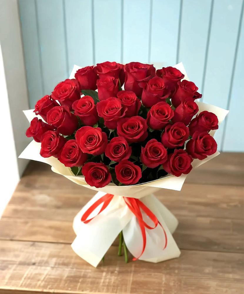 Букет 29 Красных роз в Новичихе