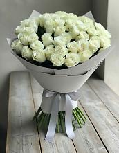 Букет 35 Белых роз в Новичихе