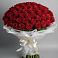 Букет 101 Красная роза Блэк Мэджик в Новичихе