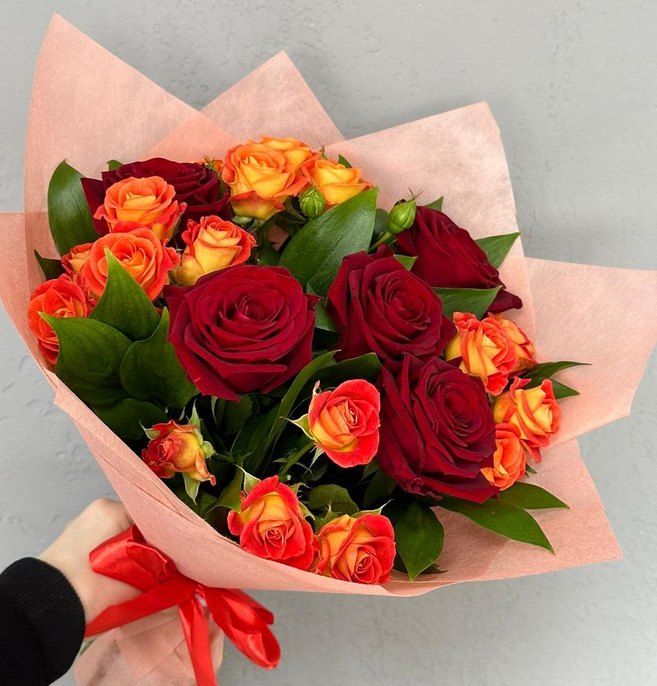 Букет Любовь и восторг в Новичихе