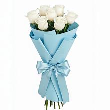 Букет 7 белых роз Проуд в Новичихе